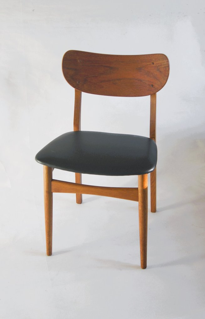 椅子 - 柚木 #1.0