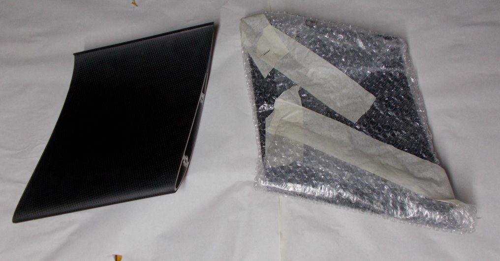 Car part - Ferrari - n. 2 FLAP ALA POSTERIORE rear wing FERRARI LAFERRARI FXXK - After 2000 #1.0