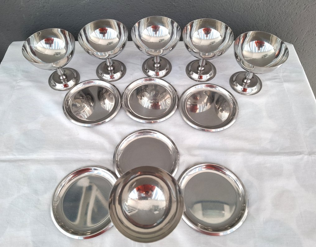 Κύπελλο (12) - Ανοξείδωτο ατσάλι 18/10 - Σετ κούπες και πιατάκια #4.3