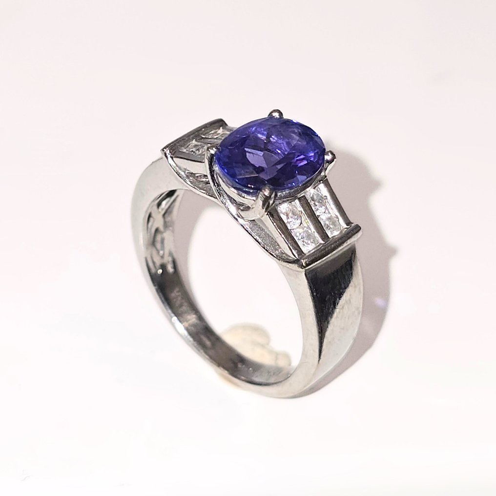 戒指 - 18K包金 白金 -  1.90ct. tw. 坦桑石 - 钻石 #4.3