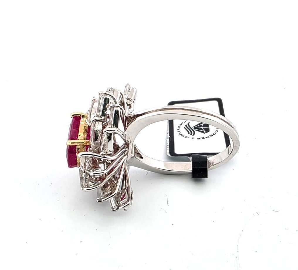 戒指 - 18K包金 白金, 黄金 -  7.29ct. tw. 红宝石 #4.3