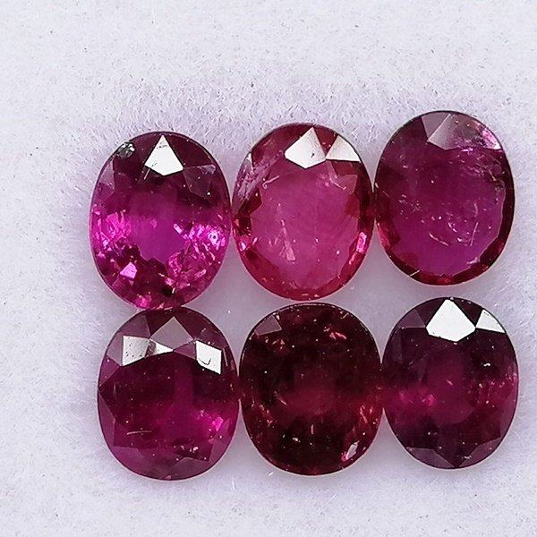 6 pcs  Red Ruby  - 2.15 ct - Instituto Gemólogico Español (IGE) - Minor Residues #4.3