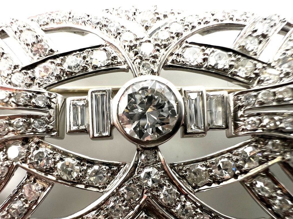 Καρφίτσα - 18 καράτια Πλατίνα, Λευκός χρυσός -  4.17ct. tw. Διαμάντι (Φυσικό)  #1.0