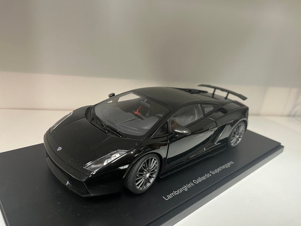 Autoart 1:18 - Modellbil - Lamborghini gallardo Superleggera #2.1
