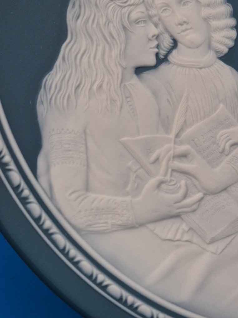 Villeroy & Boch – Paar Wandteller „Weihnachten 1981 & 1982“ – Reliefdekor, limitierte Edition - Wall plate - Porcelain #3.2