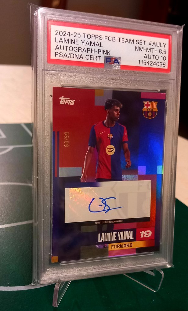 2024/25 Topps FC Barcelona Team Set Lamine Yamal #AULY Autograph Pink /99 Signerte kort - PSA 10 Graded card #3.2