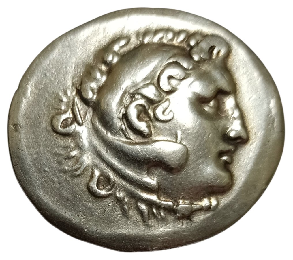 卡里亚，阿拉班达 Tetradrachm In the name and types of Alexander III of Macedon. Dated CY 6 (164/3 BC) #1.0