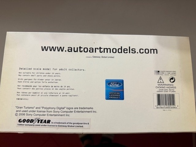 Autoart 1:18 - Model car - Ford GT LM Race Car Spec II #3.2