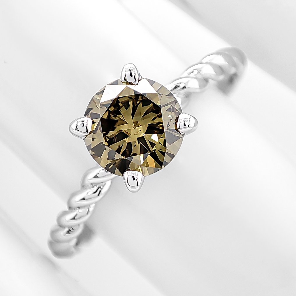 沒有保留價 - 戒指 - 14 克拉 白金 -  0.91ct. tw. 鉆石 (天然彩色) - IGI 证书 #2.1