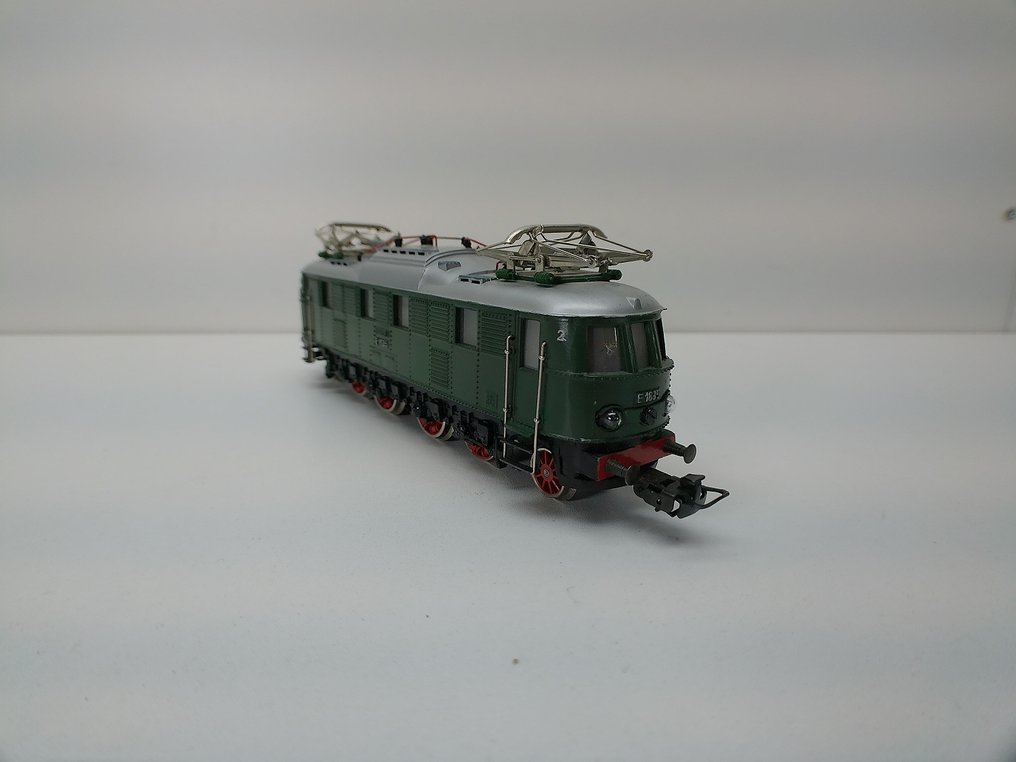 Märklin H0 - 3024 - Ηλεκτροκίνητη ατμομηχανή (1) - Ηλεκτρική αμαξοστοιχία E 18 - DB #3.2