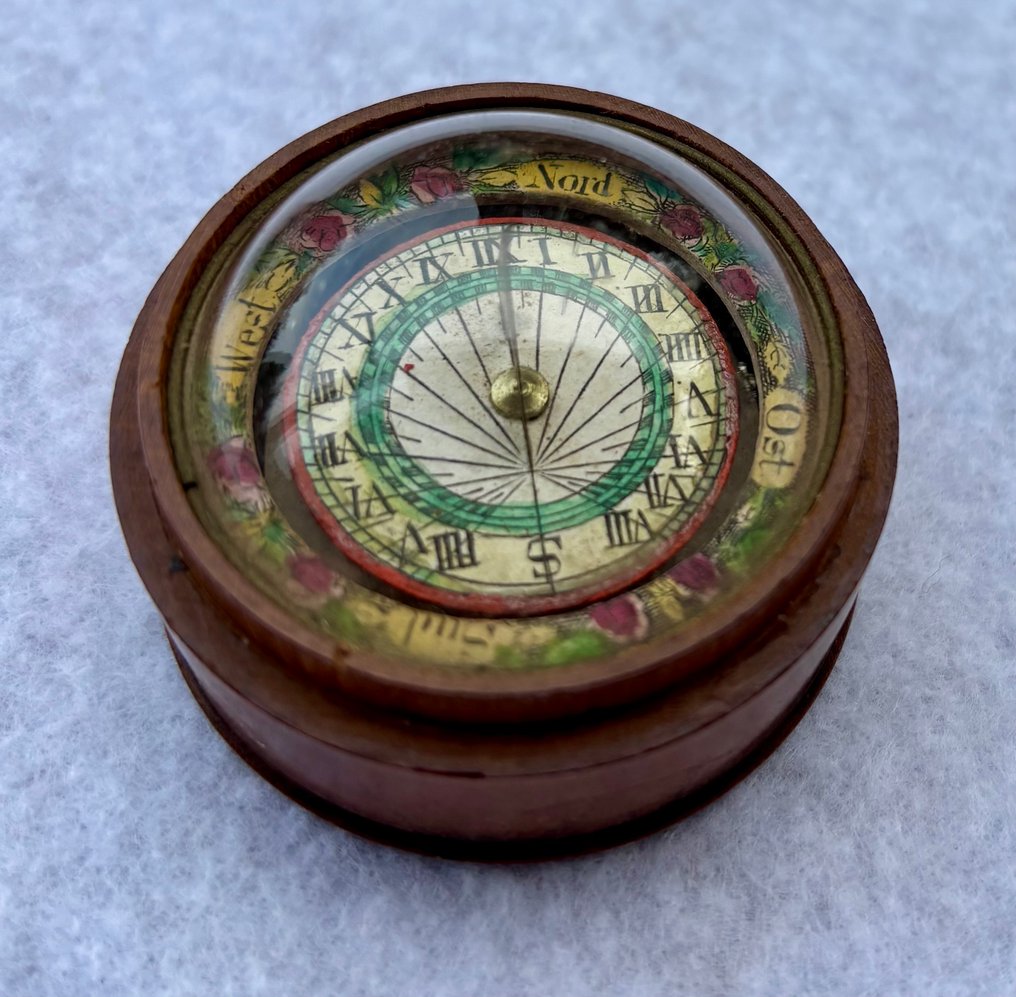  Relógio de sol - hout glas - Alemanha - 1750-1800 - Compasso horizontal em caixa de madeira #4.3