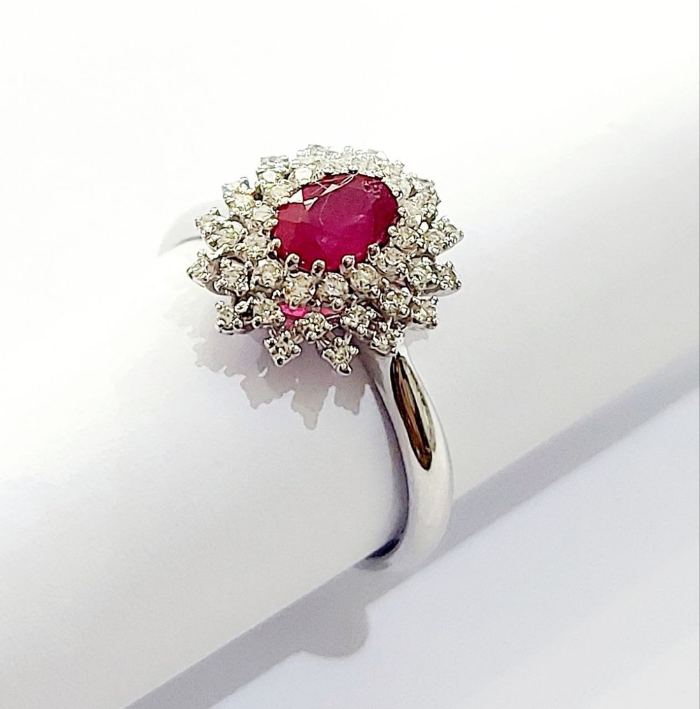 Ring - 18 kraat Hvidguld -  2.20ct. tw. Rubin - Diamant #1.0