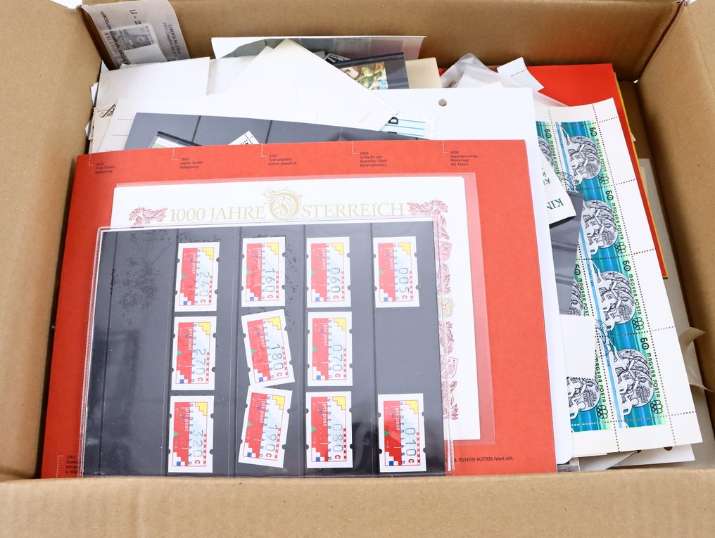 Verden  - Udstillingssamling af frimærker, bl.a. løse frimærker, fdc, småark osv. #1.0