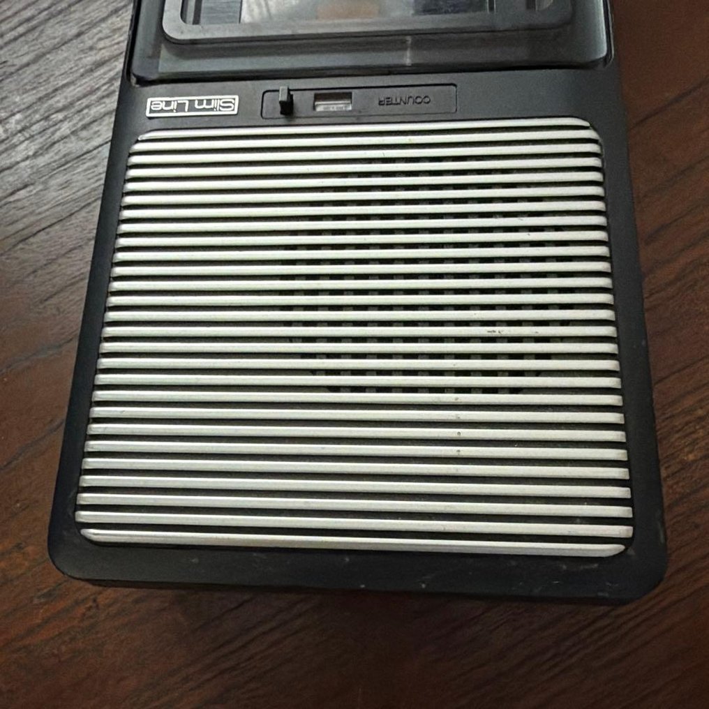 Panasonic - RQ-2122 Slim-Line Portable Cassette Recorder – Japan – 1980s Cassette recorder-player #4.3