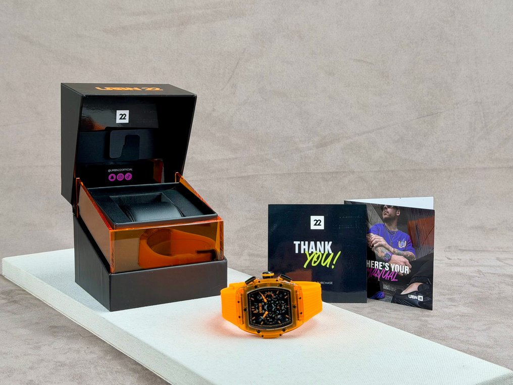 URBN22 - BLAZING ORANGE - Zonder Minimumprijs - NITRO Chronograph Date - Heren - 2020+  #2.1