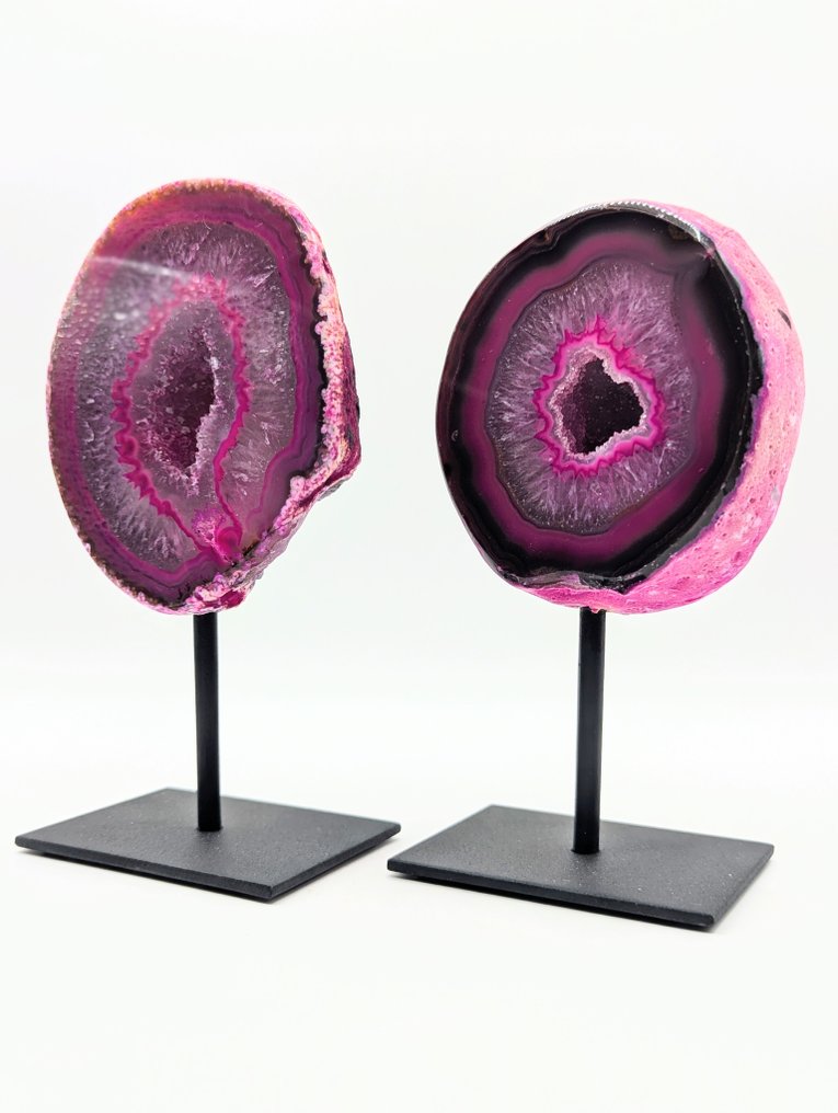 No Reserve Purchase Geode- 1443 g - (2) #2.1