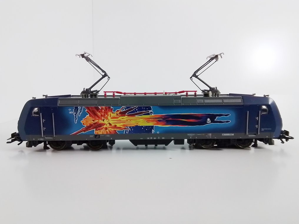 Märklin H0 - 36837 - Modellino di treno (1) - Convoglio locomotiva "Superman" BR 185 / Rh 2016 #1.0