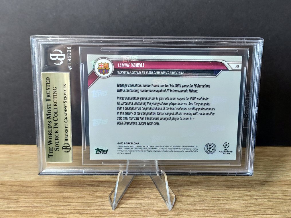 Topps Now - Lamine Yamal - 100th Game - Beckett 10 - 1 Graded card #1.0