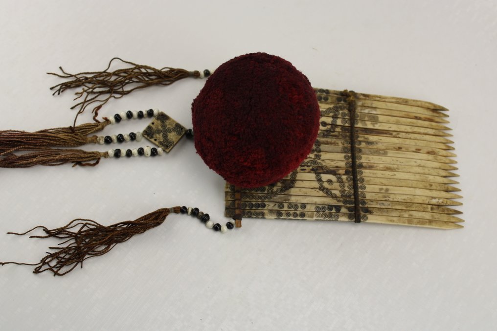 梳子头饰 - 瑶族 - Yao - 中國  (沒有保留價) #1.0