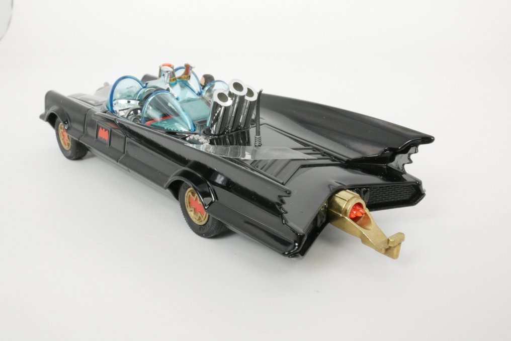 Corgi, Hornby Hobbies 1:43 - Model car - Batmobile - Batman & Robin Figures #267, Boxed - Re-Issue Model - No Reserve Price #4.3
