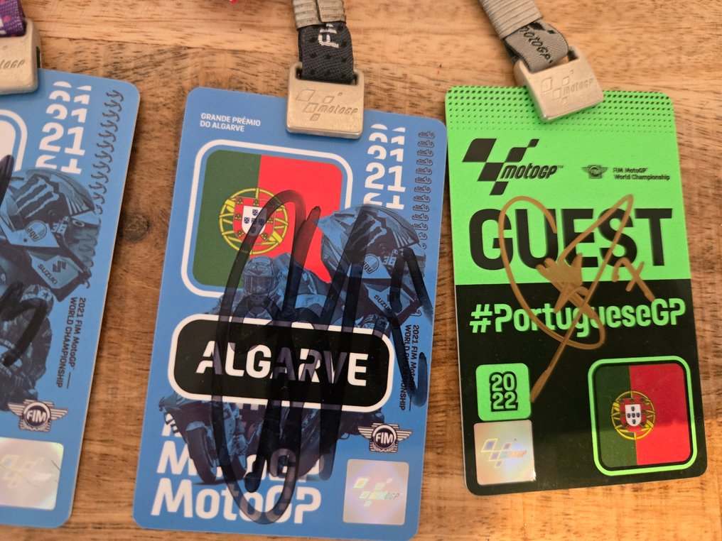 Valentino Rossi - 2025 - pass paddock  #2.1