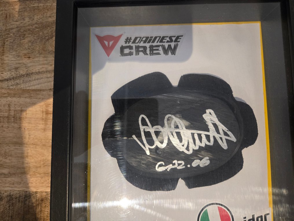 MotoGP - Valentino Rossi - 2006 - 膝盖滑块  #2.1