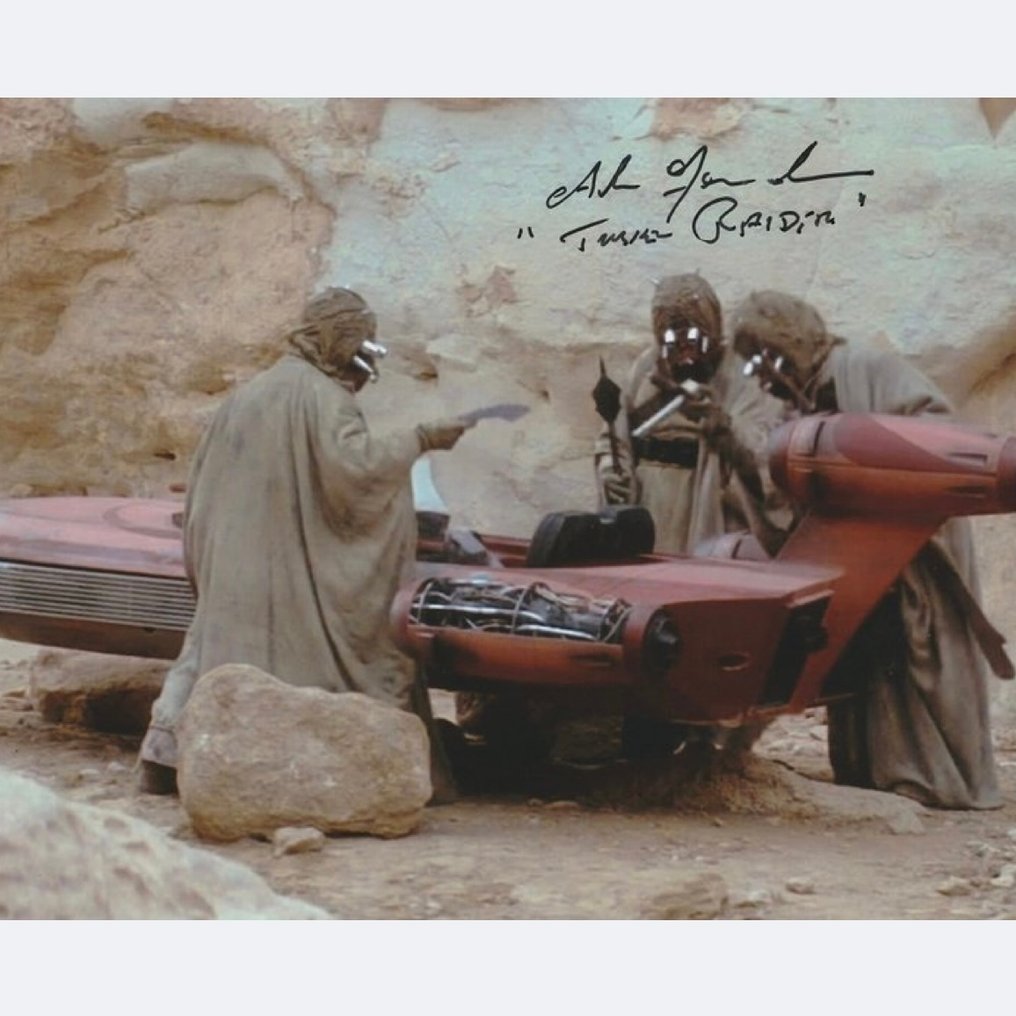 Star Wars Episode IV: A New Hope - Signed by Alan Fernandes (+) (Tusken Raider) #1.0