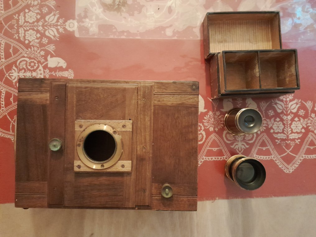 Appareil photo en bois 18x24 avec Rectilineaire extra rapid 235 Tardy Lyon | Large format camera #1.0