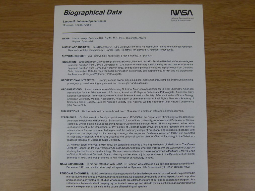 Military photograph - NASA astronaut signed astronaut Martin Fettman photo #2.1