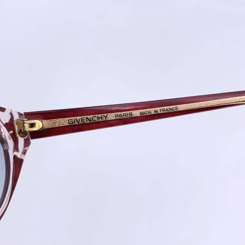 Givenchy - Aurinkolasit #4.3