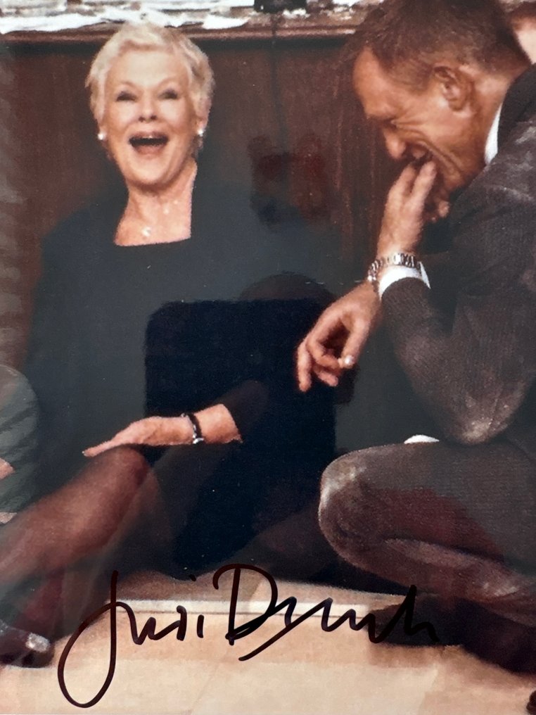 James Bond 007: Skyfall - Dame Judi Dench as "M" signed photo with B'BC holographic COA #1.0