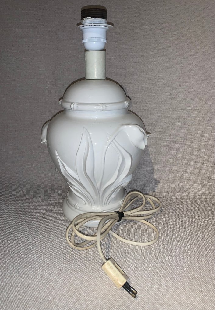 Safran & Glucksman - Safran & Glucksman - Vase mounted lamp - Ceramic - Blanc de Chine table lamp #3.2