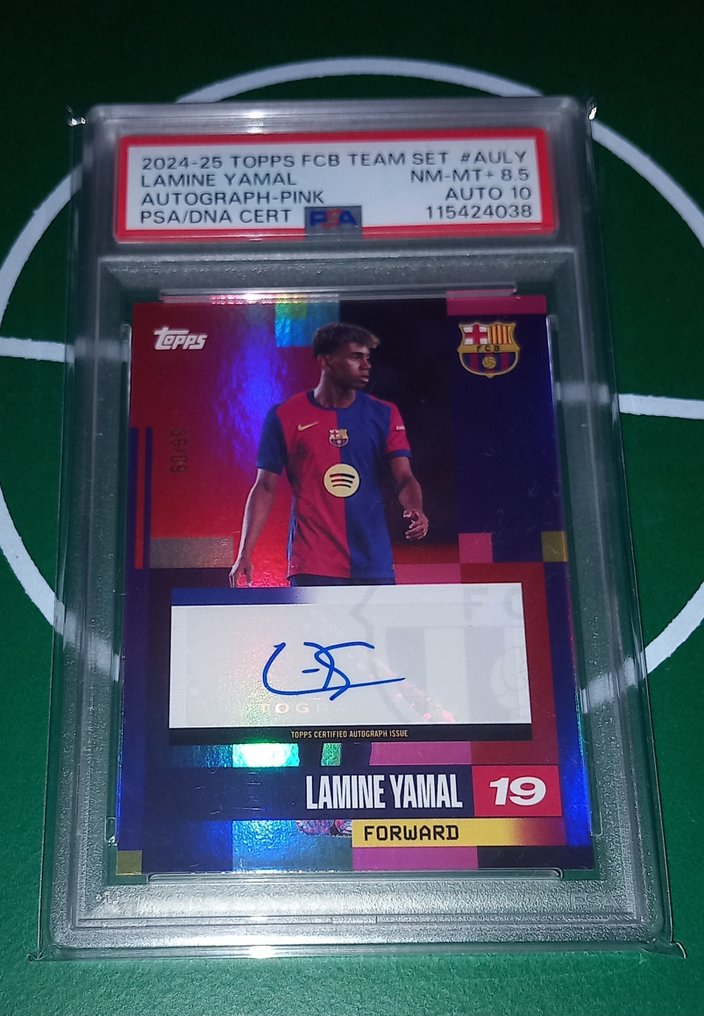 2024/25 Topps FC Barcelona Team Set Lamine Yamal #AULY Autograph Pink /99 Signerte kort - PSA 10 Graded card #4.3