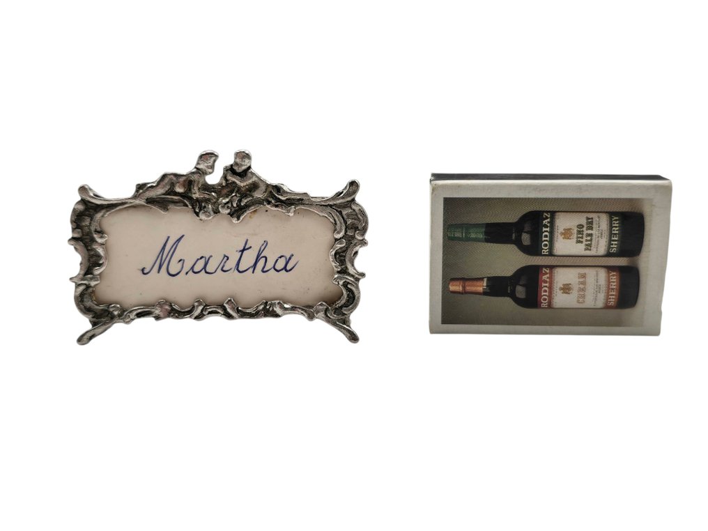 Illallisastiasto (12) - Cherubs, Putti's - Hopeoitu - Nimikorttitelineet #3.2