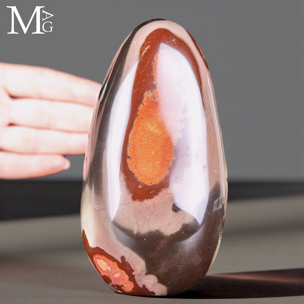 Policrhome Jasper - Extraordinary Natural Deep Colors - First Quality Madagascar Jasper – Ornamental - Height: 148 mm - Width: 78 mm- 1194 g #1.0