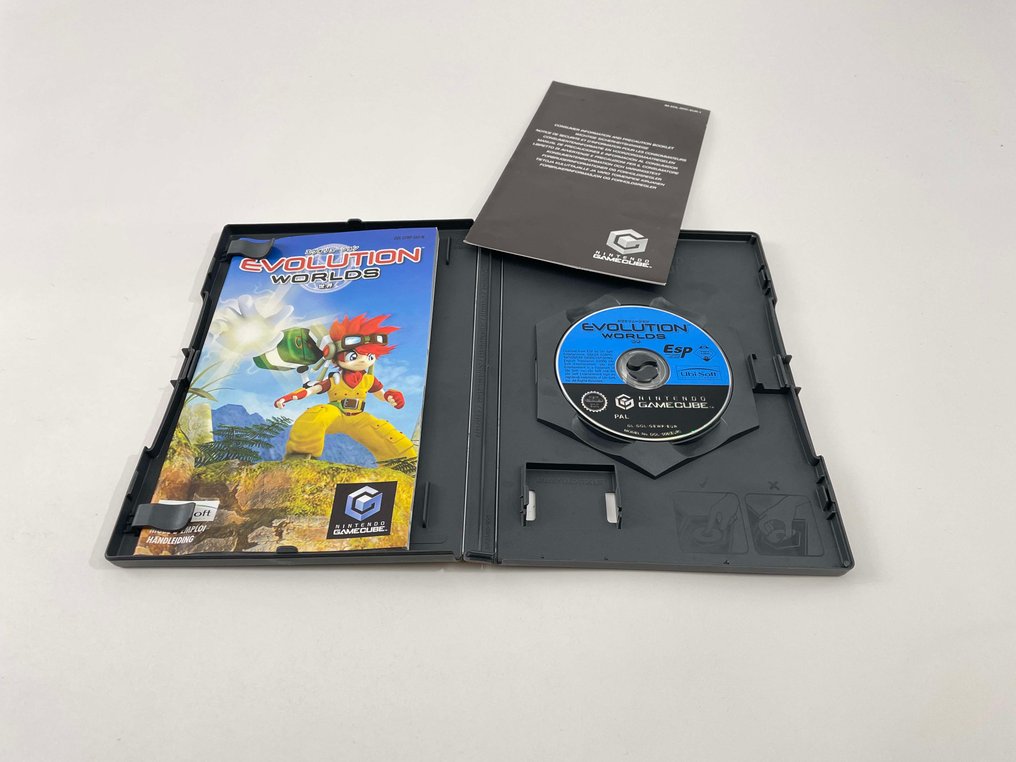 Nintendo - Gamecube - Game Cube Evolution Worlds FAH CD état neuf - 电子游戏 - 带原装盒 #2.1
