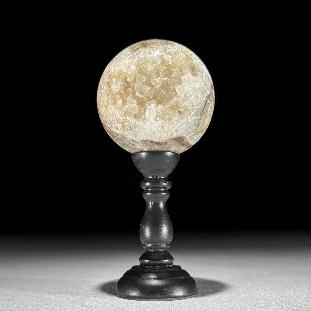 NO RESERVE PRICE - Stunning Pair of Crystal Quartz- Spheres on custom stands - Height: 12 cm - Width: 10.4 cm- 2000 g - (2) #2.1