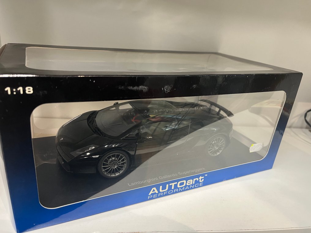 Autoart 1:18 - Modellbil - Lamborghini gallardo Superleggera #1.0