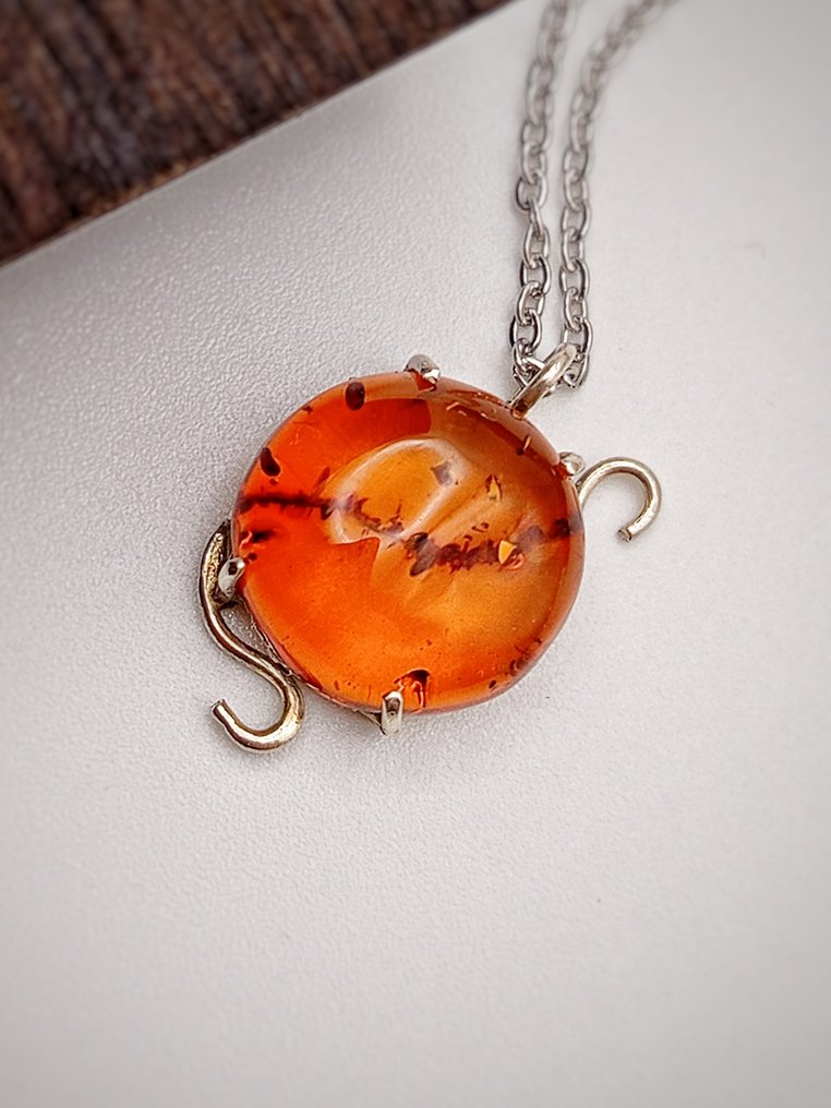 Gioiello“祖传连接”925银独一无二，配以顶级波罗的海琥珀。 - 高度: 22 mm - 宽度: 15 mm- 3.9 g #2.1