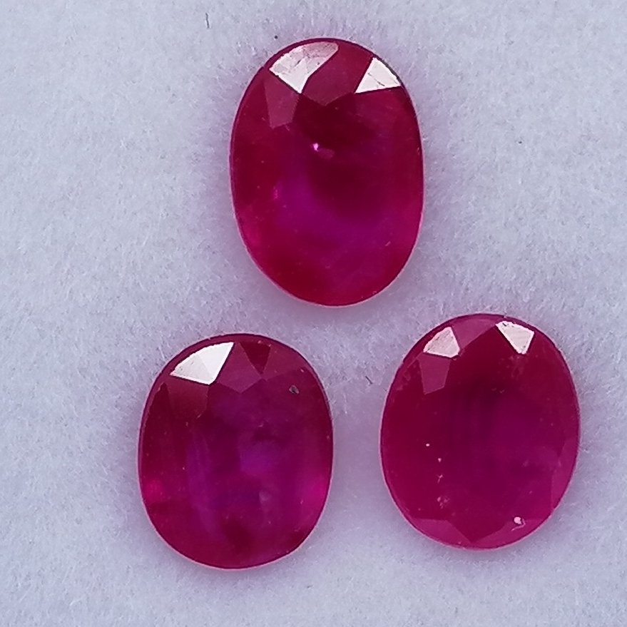 3 pcs Rosso Rubino - 1.43 ct - Instituto Gemólogico Español (IGE) #3.2