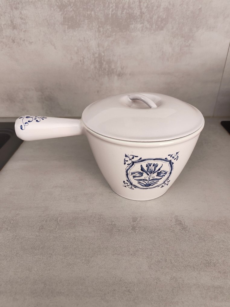 Le Creuset - Casserole dish - Source #1.0