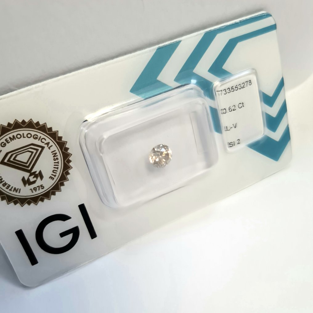 没有保留价 - 1 pcs 钻石 (天然) - 0.62 ct - 圆形 - SI2 微内含二级 - 国际宝石研究院(IGI) - U - V #2.1