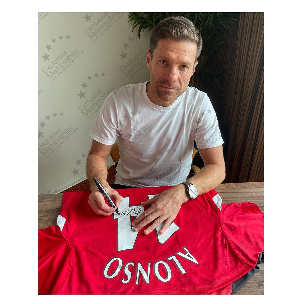 Liverpool - Liga angielska - Xabi Alonso - Premium Frame – Museum Quality - 2005 - Koszulka piłkarska  #4.3