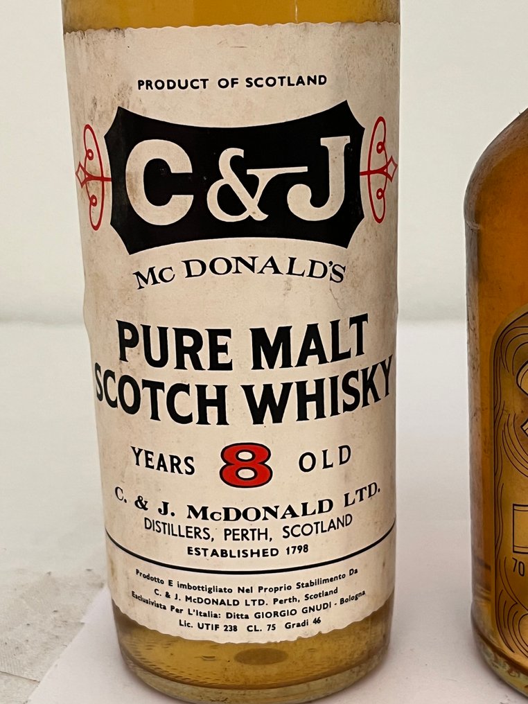 C&J 8yo, Old House 12yo, J&B 15yo  - 75cl, 70cl - 3 bottles #1.0