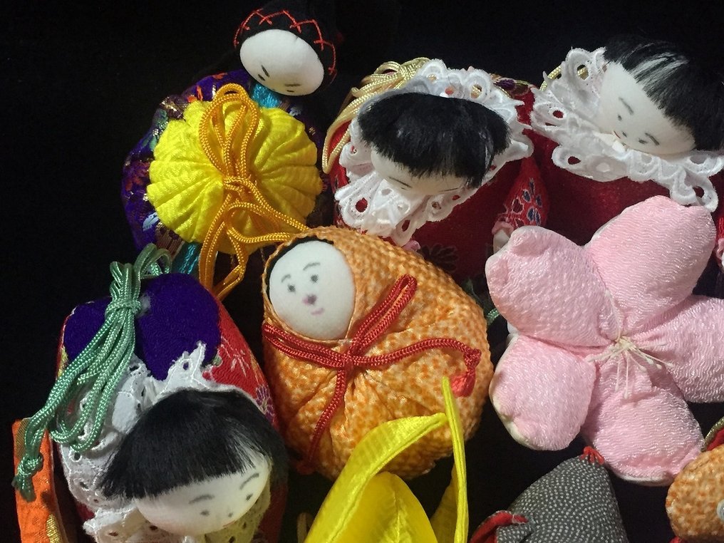 Japanese - Statua, Set of 30 / Japanese Vintage Chirimen Silk Decorative Doll Set - 0 cm - Seta #2.1