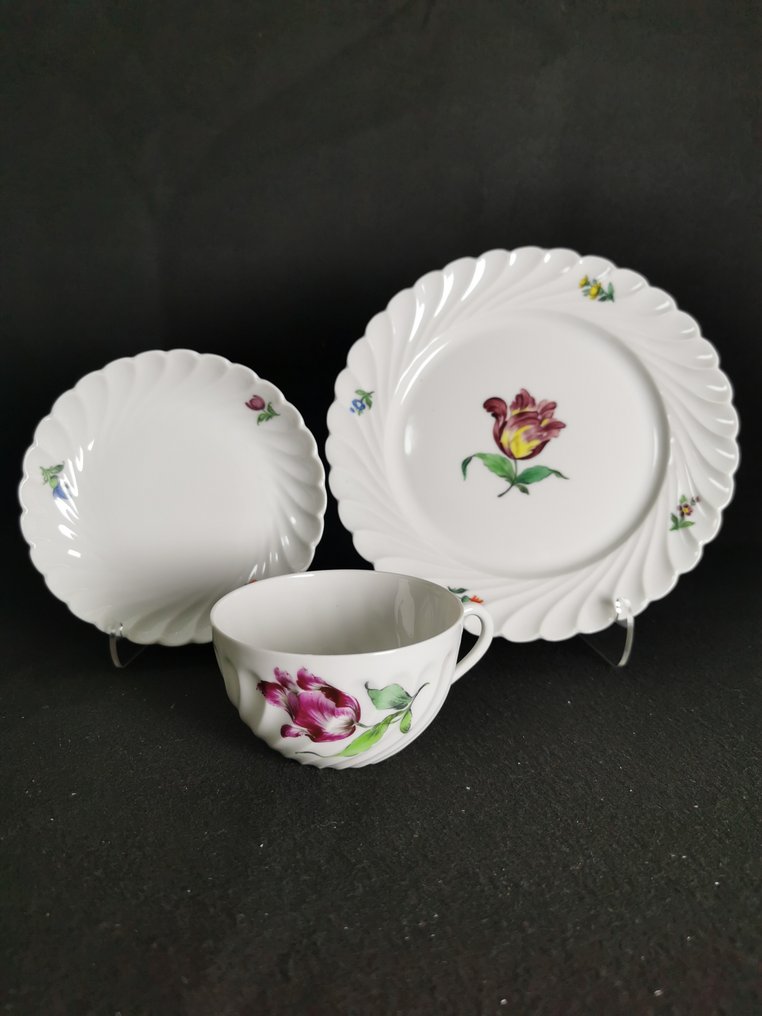 Porcellana Nymphenburg 30 pezzi - Set tazze da tà e piattini per 10 persone - Dipinto a mano - - Φλιτζάνι και πιατάκι (30) - Πορσελάνη #3.2