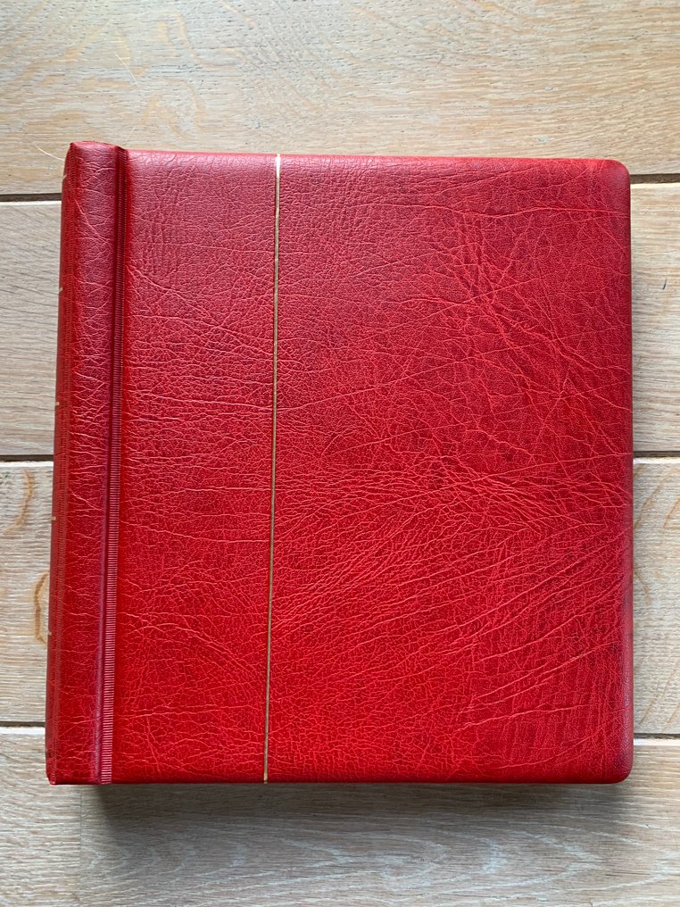 Netherlands 1852/1996 - Extensive collection in three Leuchtturm albums. #4.3