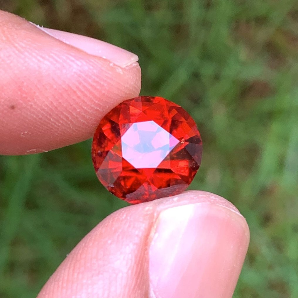 No Reserve Price - 1 pcs Red, Orange Garnet, Hessonite - 6.30 ct - International Gemological Institute (IGI) - UNHEATED GROSSULAR GARNET #2.1