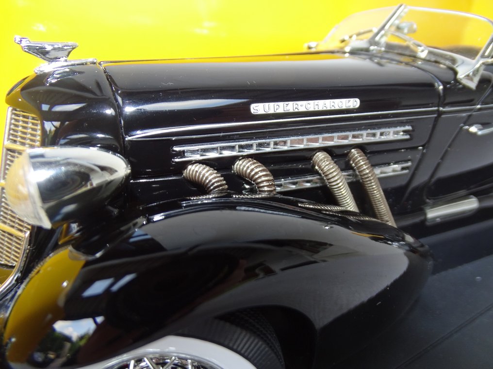 Ertl 1:18 - Model car - Auburn 851 Speedster #4.3