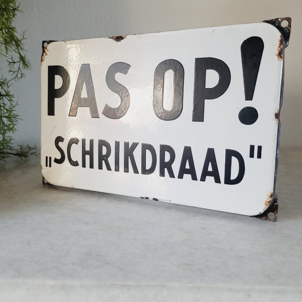 Pas Op! Schrikdraad, Langcat Bussum, 1950 - Advertising sign - Enamel #2.1